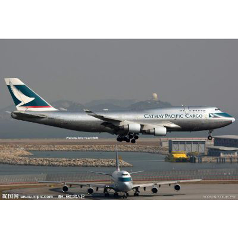 Преглед на Cathay Pacific