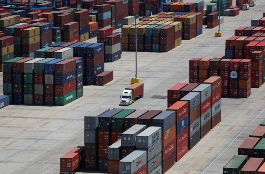 Container spot freight rates are expected to continue to soar in June